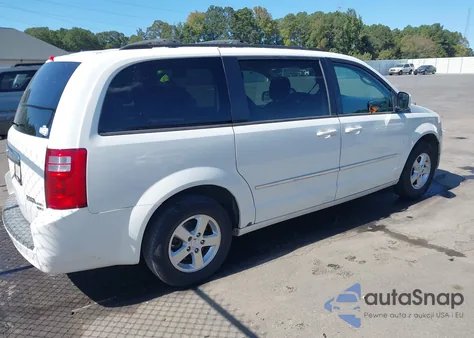 2010 Dodge Grand Caravan Sxt from USA, damaged, VIN 2D4RN5D16AR210511